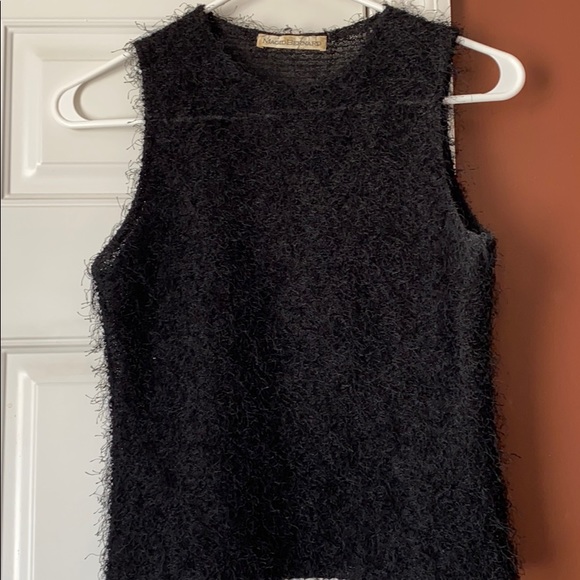 2 piece shell and cardigan set - Picture 1 of 7